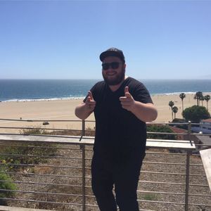 Meet your Posher, Max